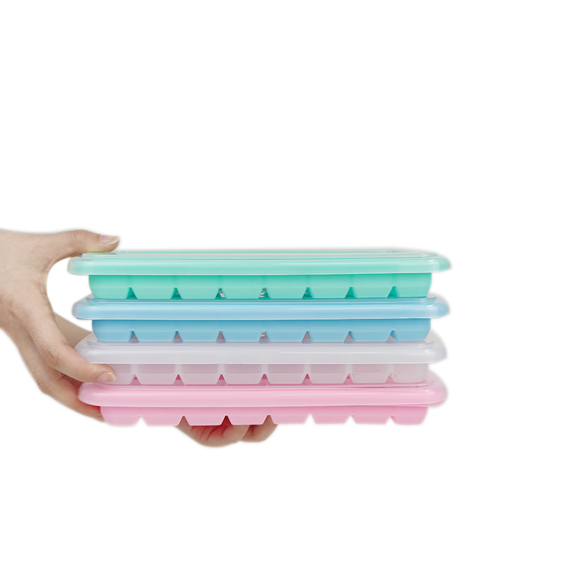 High quality and easy to release frozen pudding 24 chamber silicone ice tray