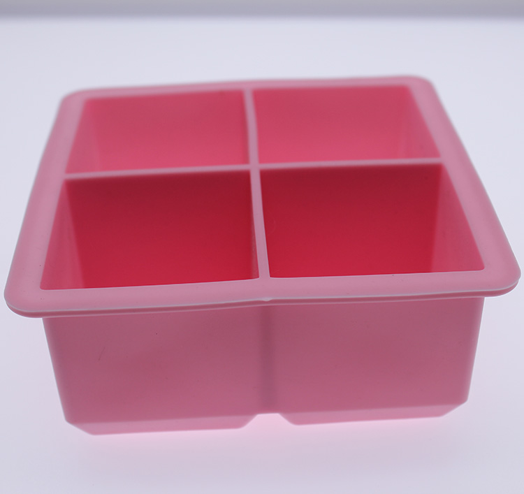 Eco-friendly folding 4-chamber silicone ice tray