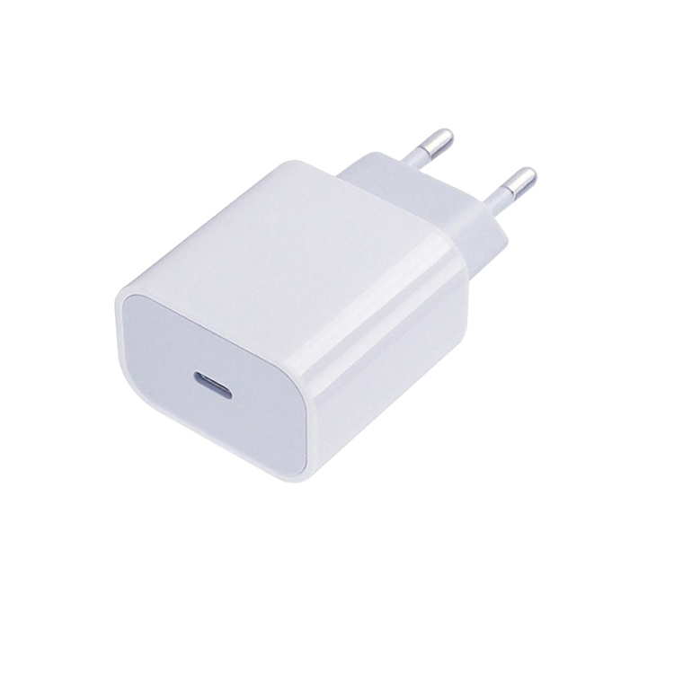 Free shipping 20W 12V 1.5a New technology product USB fast battery mobile charger
