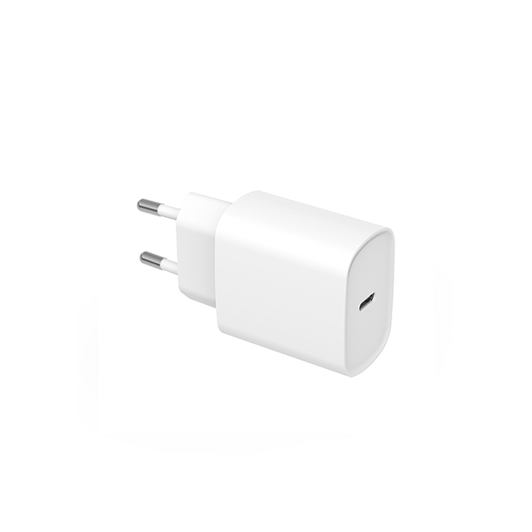 Free shipping 20W 12V 1.5a New technology product USB fast battery mobile charger