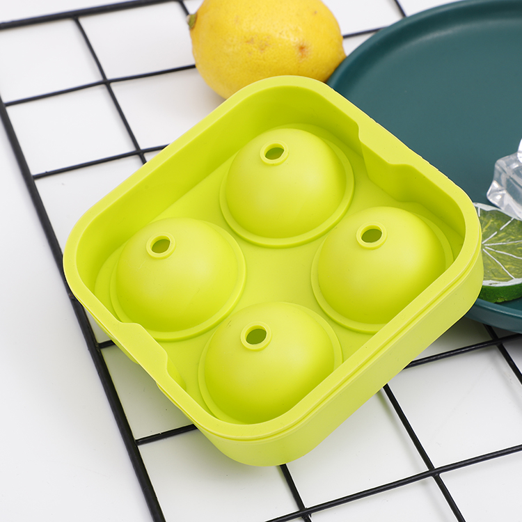 China's hot 4-chamber diamond silicone ice hockey cube tray