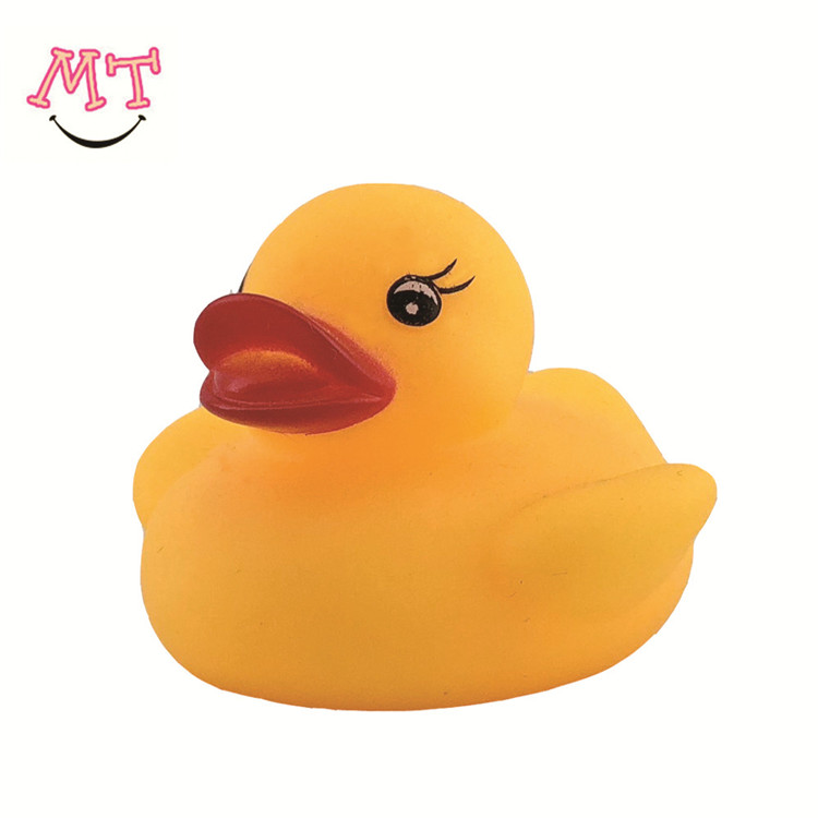 6*6*5CM yellow sound floating rubber bath toy duck