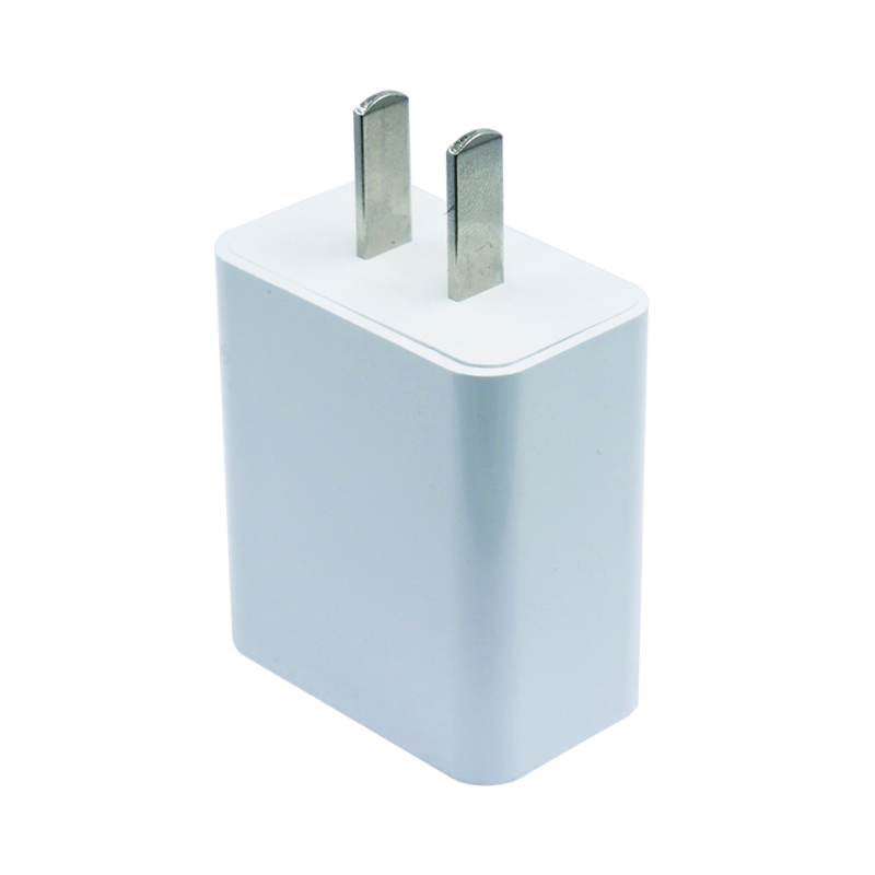 ICE-Bingo Mini 5V 1A Universal Battery Adapter US Plug Single USB Port Travel Wall Charger
