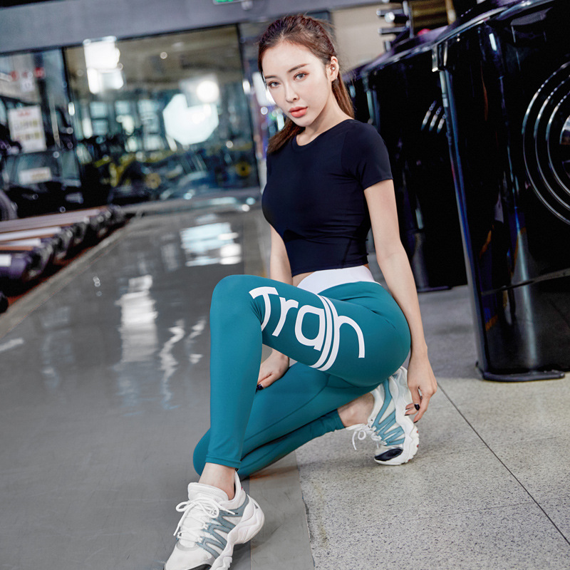 Short sleeve quick drying high waist hip lifting Yoga Pants women's two-piece suit