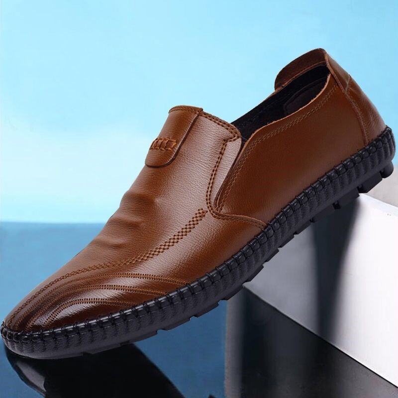 2021 winter casual men's shoes spring and autumn leather shoes soft leather Doudou shoes