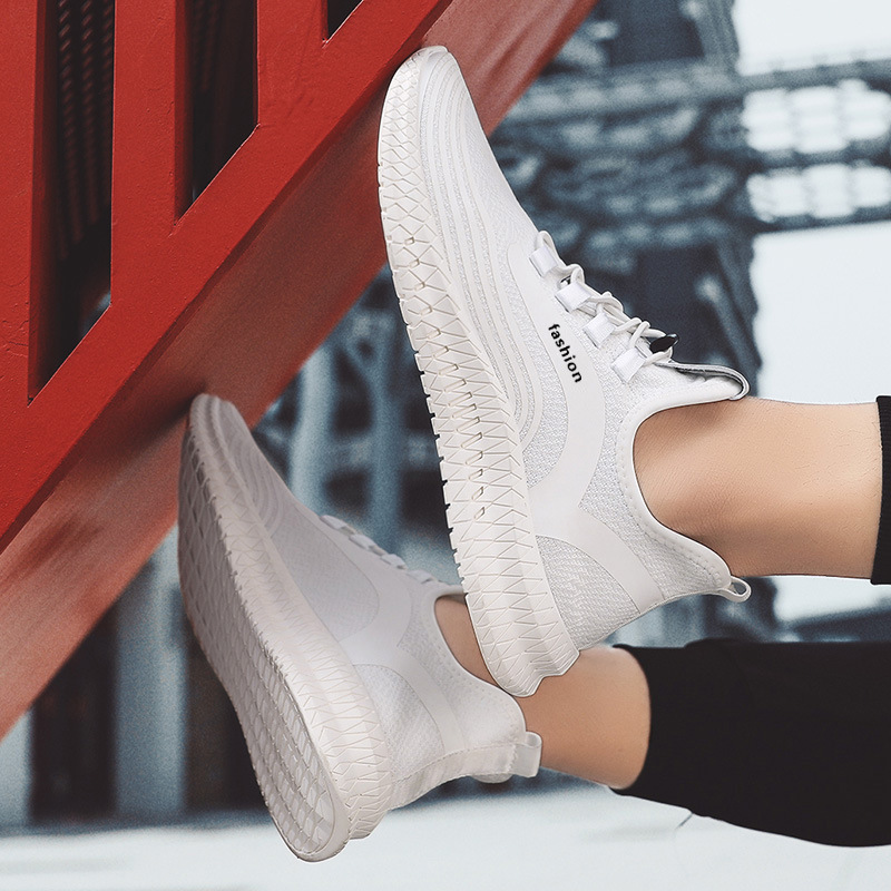 2021 new men's sports shoes fashion old Beijing cloth shoes breathable casual shoes
